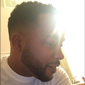 Meet your Posher, Dejuan